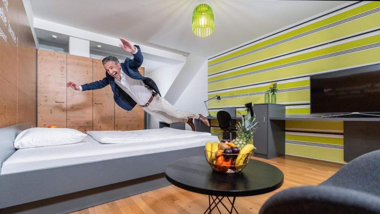 Campuszwei - Hotel & Boardinghouse Людвигсбург Экстерьер фото